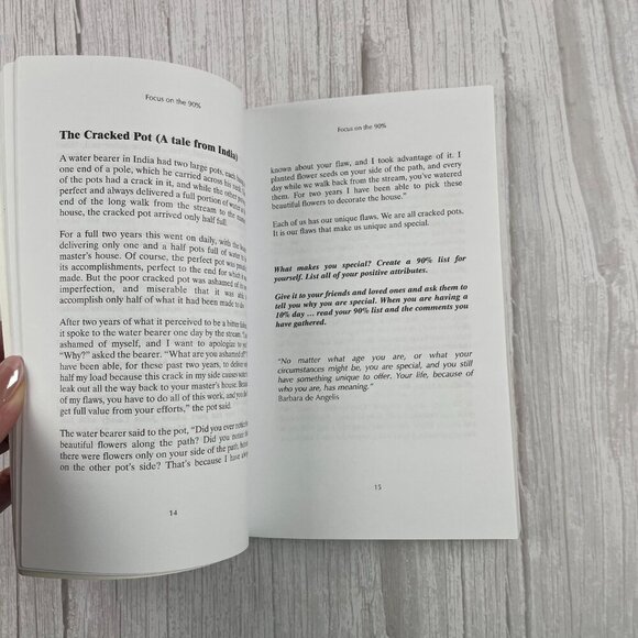 📚 3/$25 Focus on the 90% by Darci Lang | Paperback - Picture 4 of 5